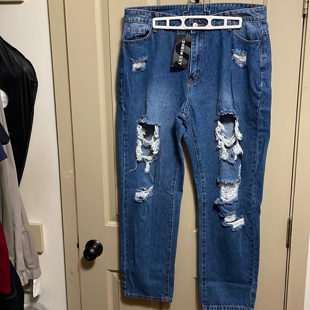 SHEIN distressed loose fit jean